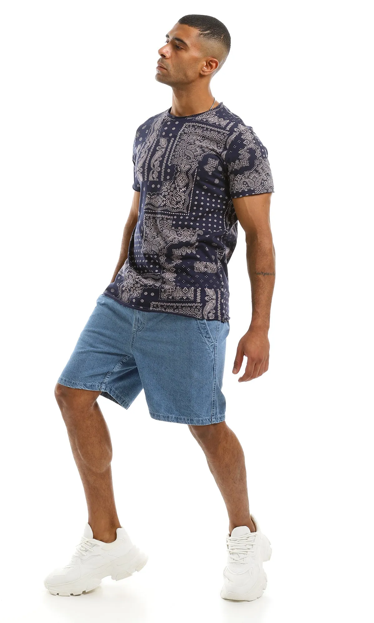 98264 Navy Blue Multi Patterned Tee