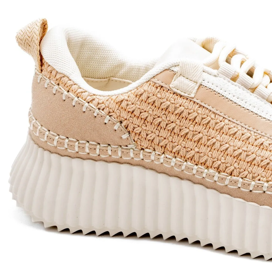 Adventure Beige Sneaker