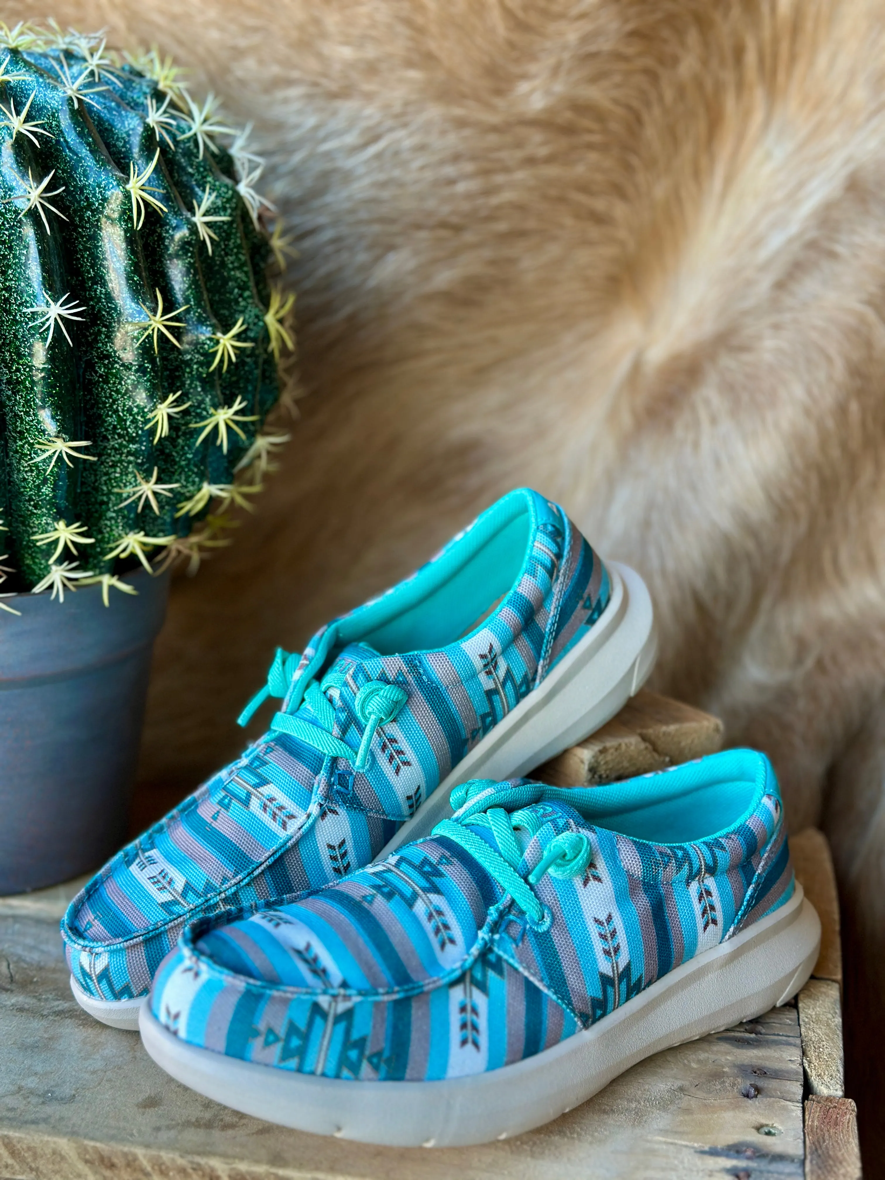 Ariat Hilo Slip-On Shoe [Turquoise Texarkana]