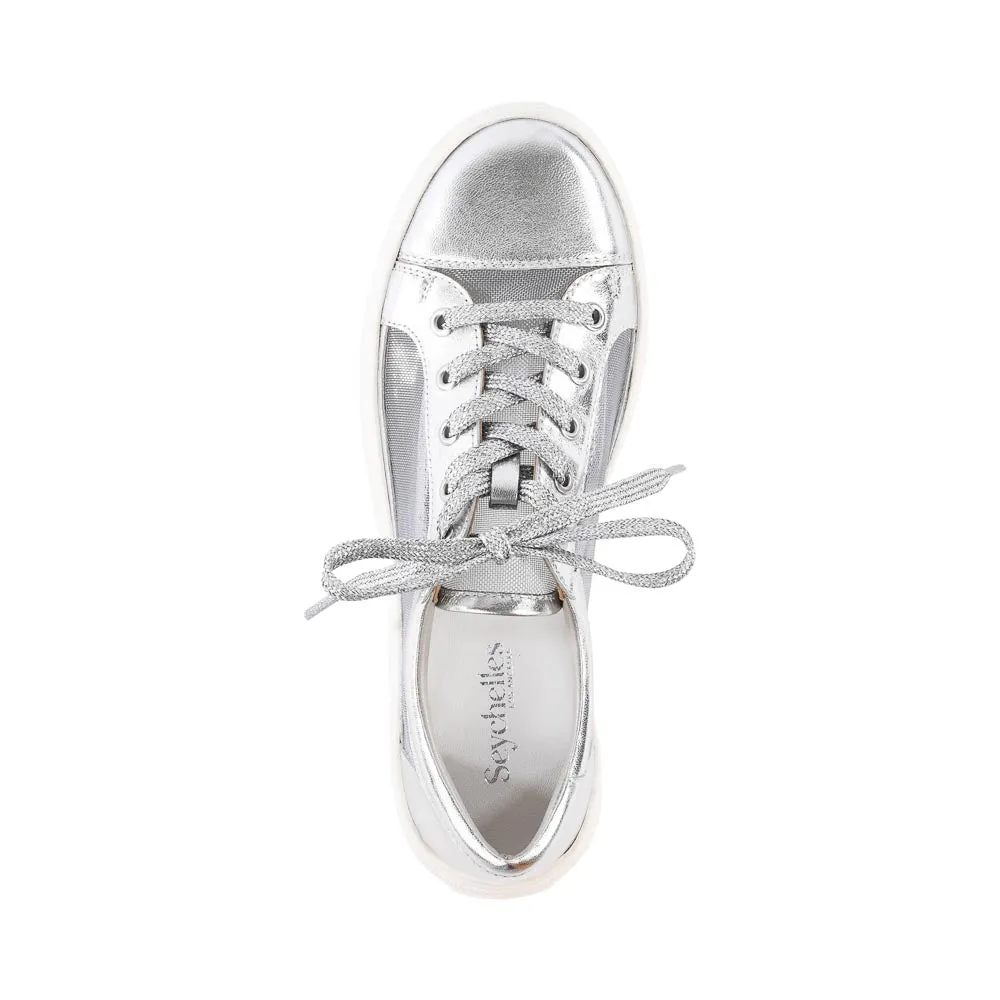 Forever Young Sneaker