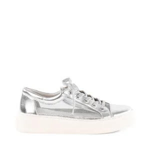 Forever Young Sneaker