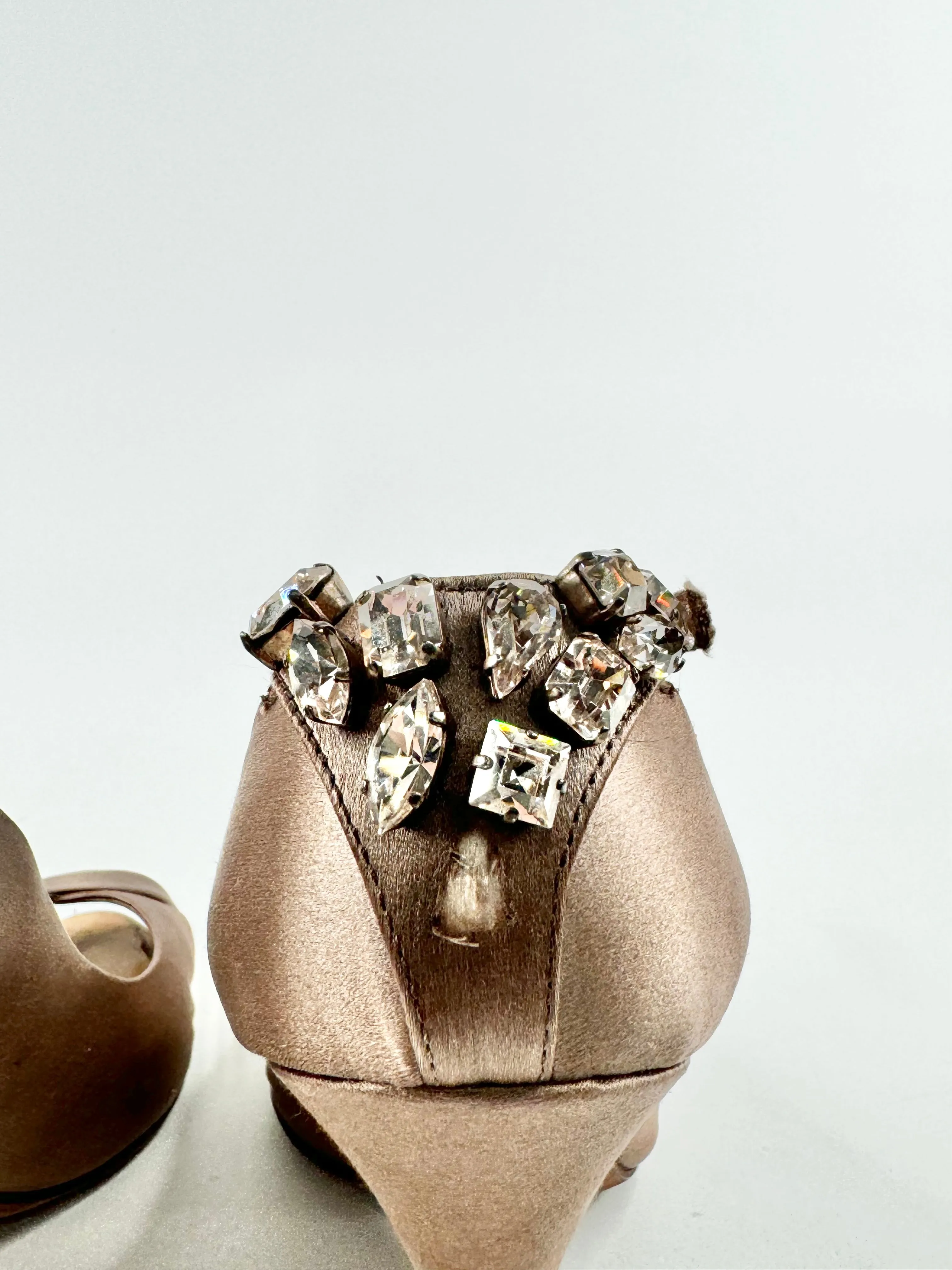 Giuseppe Zanotti Bejewelled Satin Stilettos - EU38