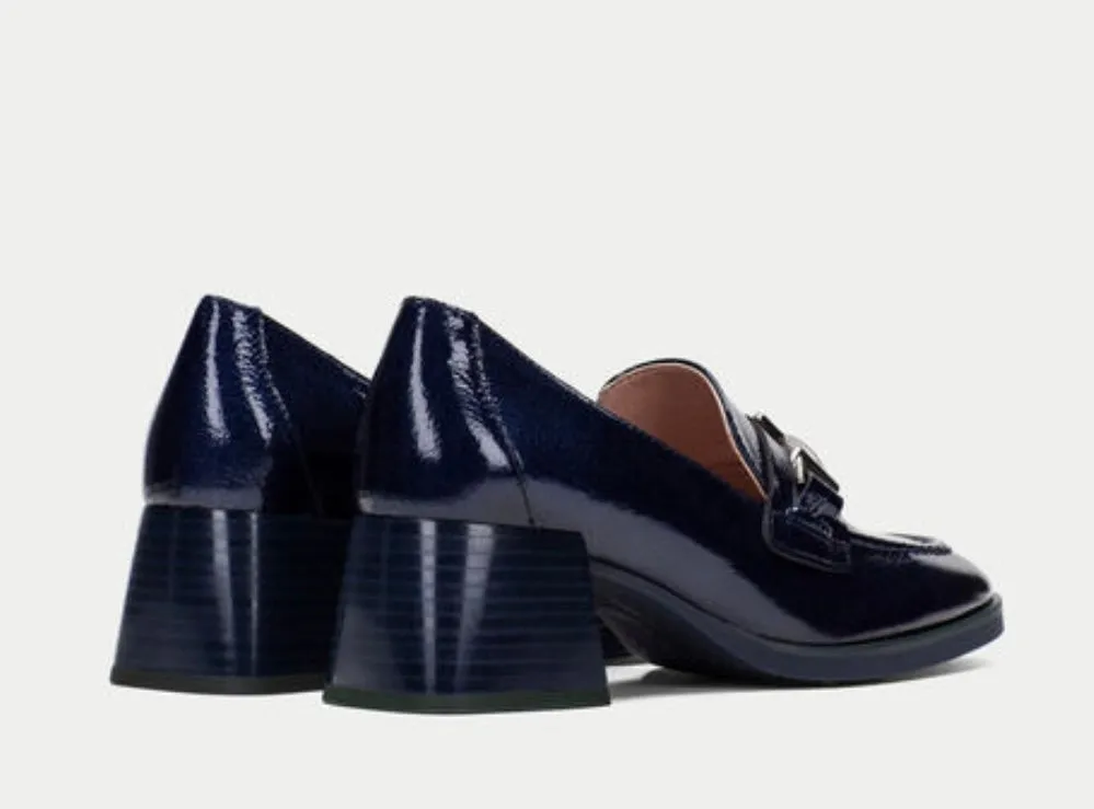Hispanitas navy leather moccasins