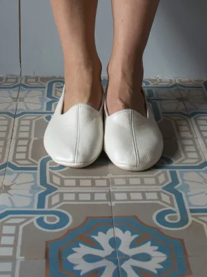 LEATHER SLIPPERS in CREME