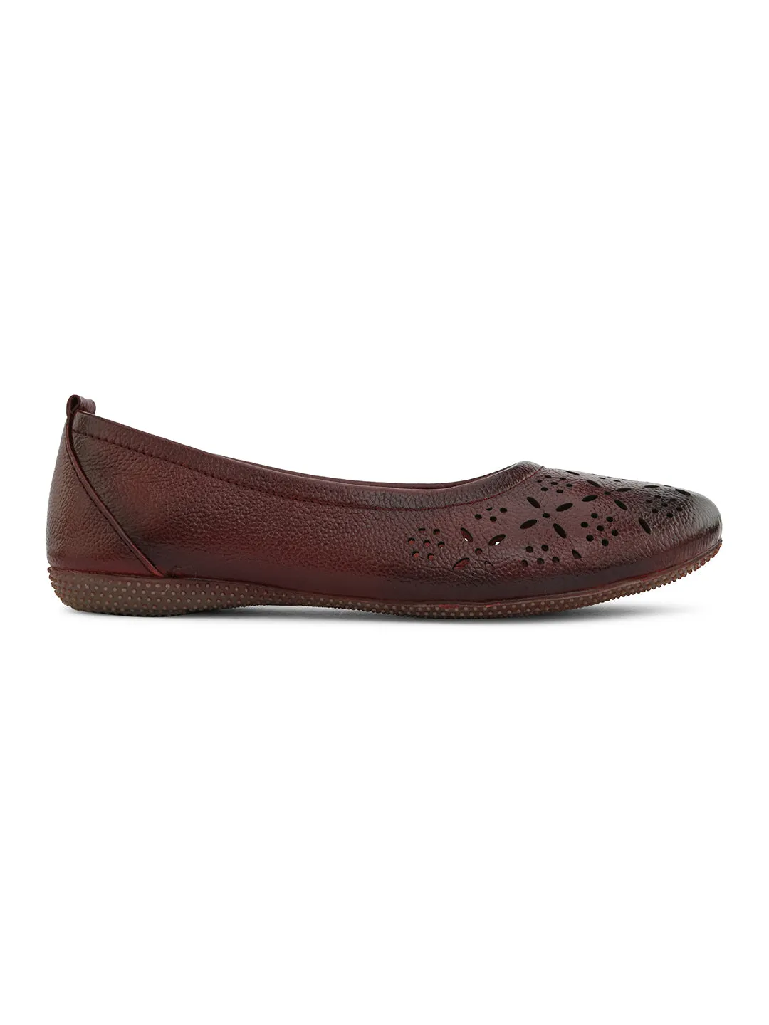 PELLE ALBERO Women Maroon Slip-On Belly Flats Sandals